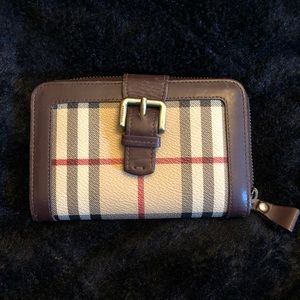 Authentic BURBERRY Bifold Wallet